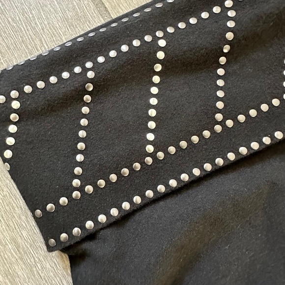 Victoria’s Secret Original Fold Over Flap Yoga Pants with Metal Design / Small - Picture 3 of 5